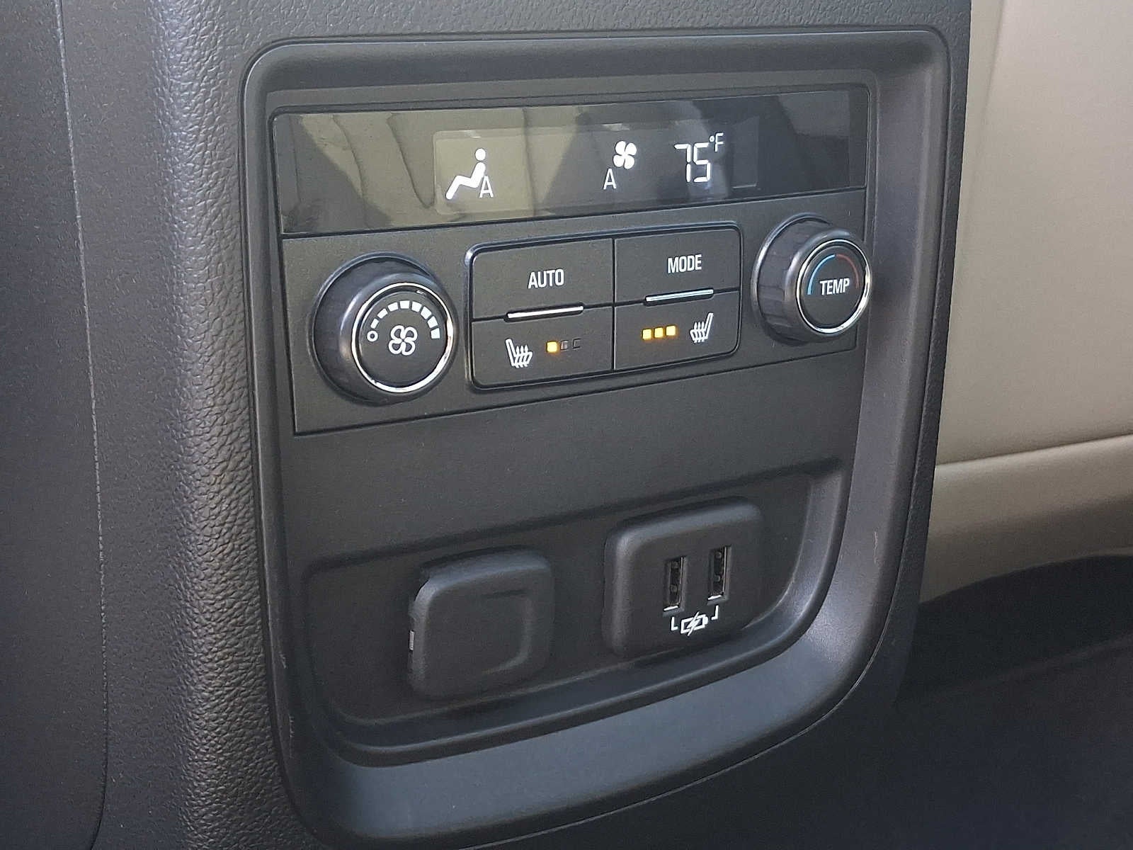 2020 Buick Envision Essence Group