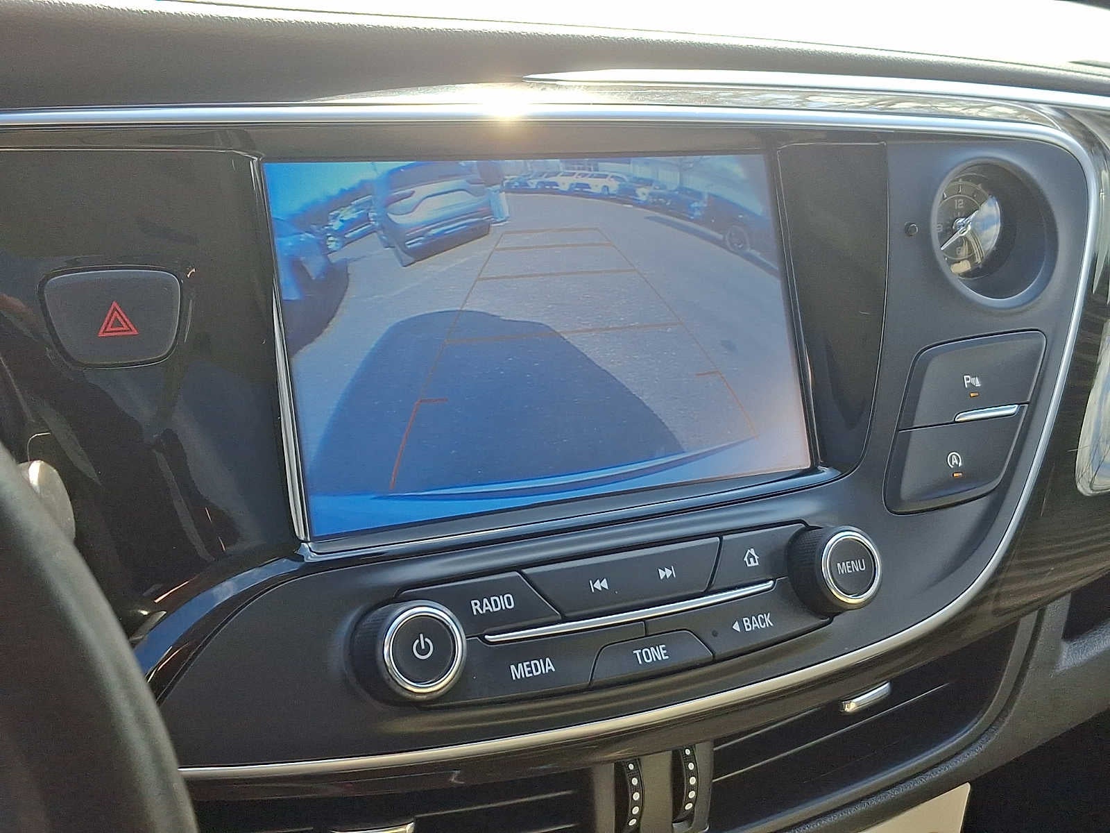 2020 Buick Envision Essence Group