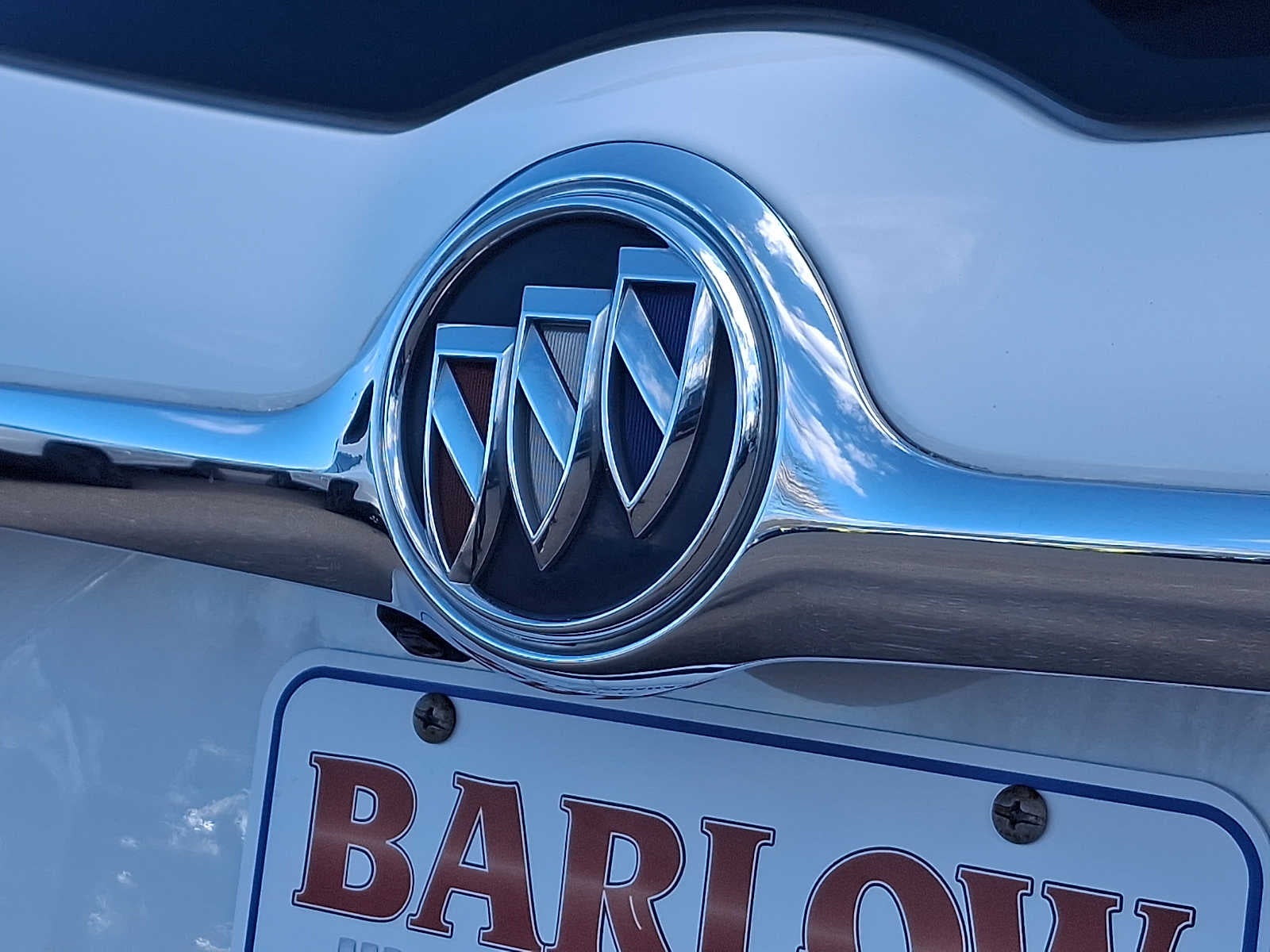 2020 Buick Envision Essence Group