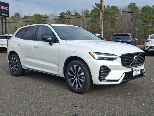 2024 Volvo XC60 Core Dark Theme