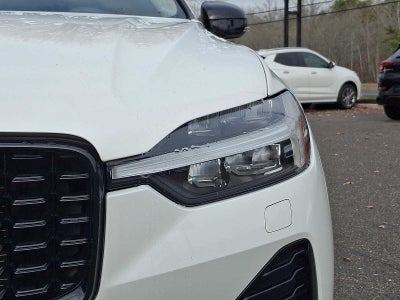 2024 Volvo XC60 Core Dark Theme