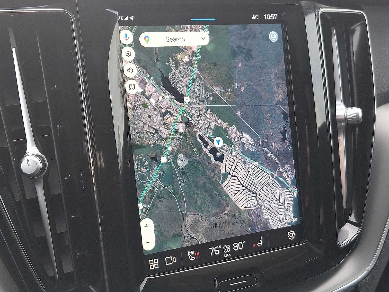 2024 Volvo XC60 Core Dark Theme